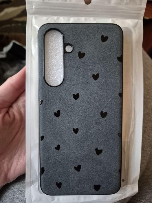 Новий чохол для Samsung Galaxy S24 FE