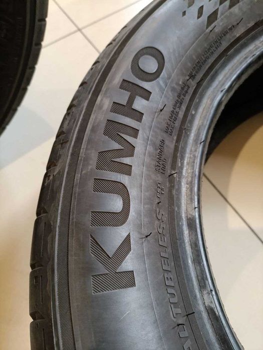 Пара шин б/у 205/60R16 92V Kumho ECSTA PS71
