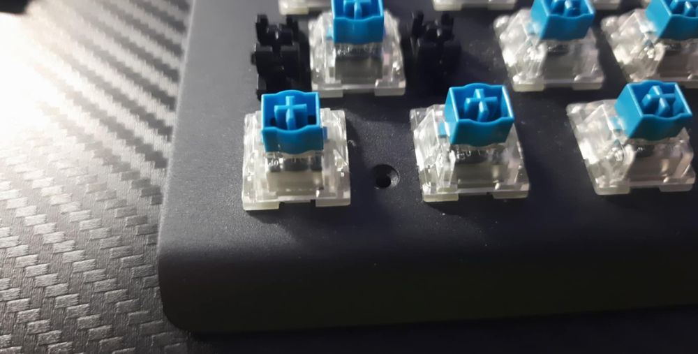 Orginalne switche z klawiatury steelseries APX5