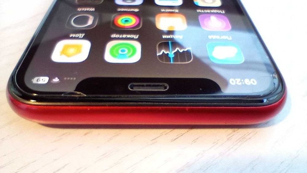 IPhone 11, Red, 128Gb + 4 чохла