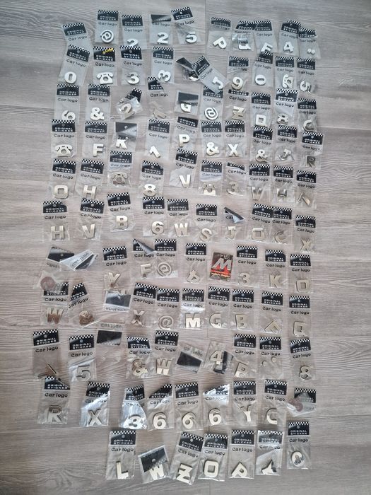 Komplet literek i numerków