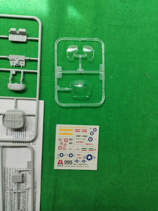 1/72 Italeri #095 - Bell AB-47 | Bell H-13 Sioux decalques kit modelismo