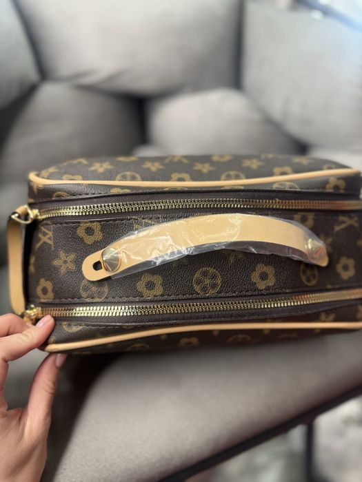 Косметичка шкіряна в стилі луі віттон louis vuitton дорожня велика