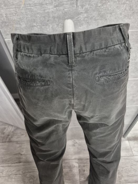 Męskie spodnie chinosy Replay khaki chino W32