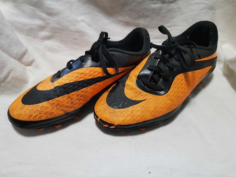 Buty piłkarskie korki lanki Nike hypervenom rozm.37,5