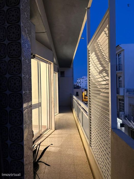 Quarto - localizado em Faro