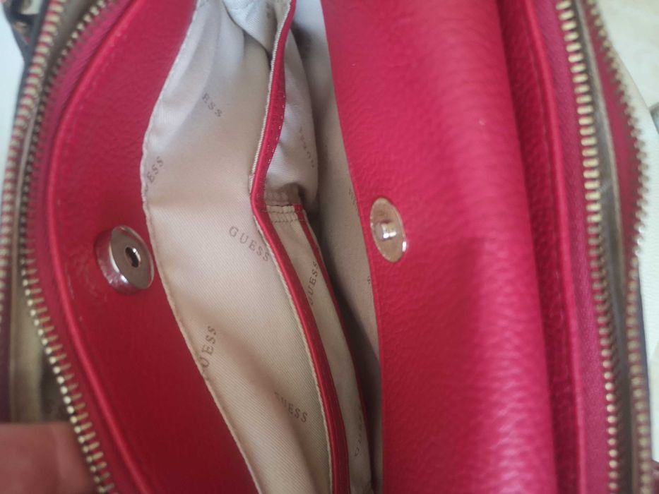 Torebka Guess  czerwona