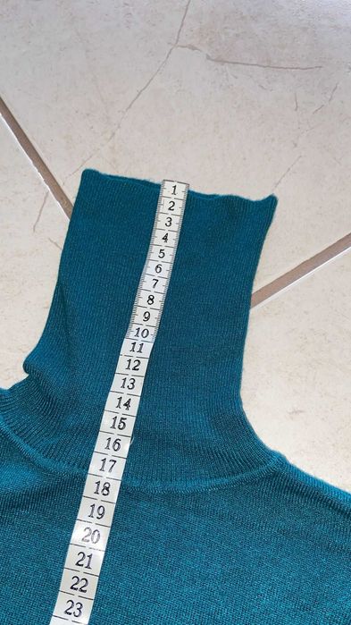 Lefties Teal Turtleneck Sweater