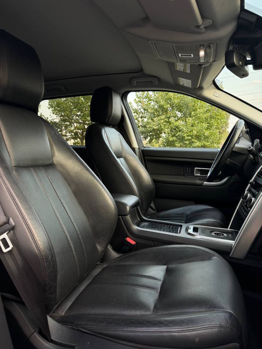 Ленд ровер дискавери спорт