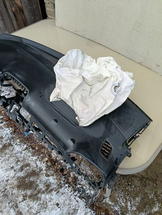 Hyundai I30 i 30 deska rozdzielcza konsola wystrzelona poduszki pasy