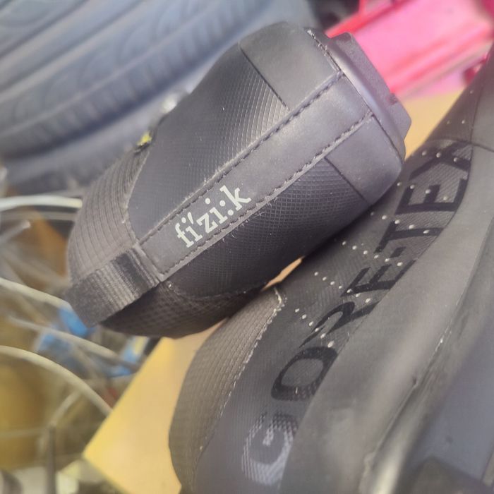 Buty zimowe do roweru szosowego 43