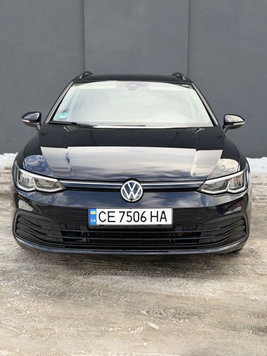 Продається Volkswagen Golf 8 2.0TDI