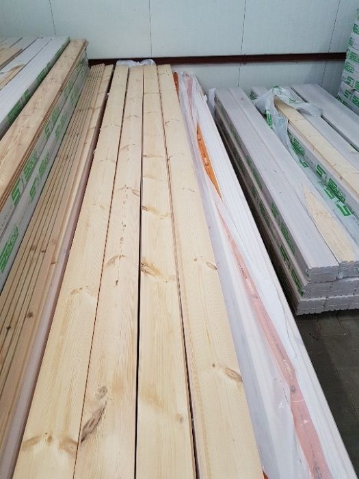 Deska podłogowa sosna 28x145mm   A/B
