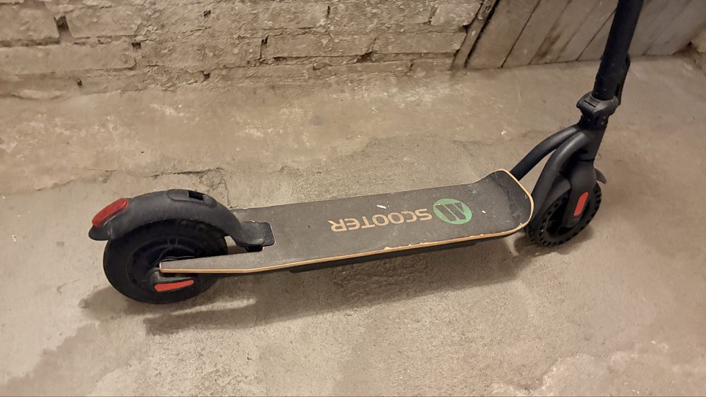 Hulajnoga Elektryczna Scooter S10 Czarna