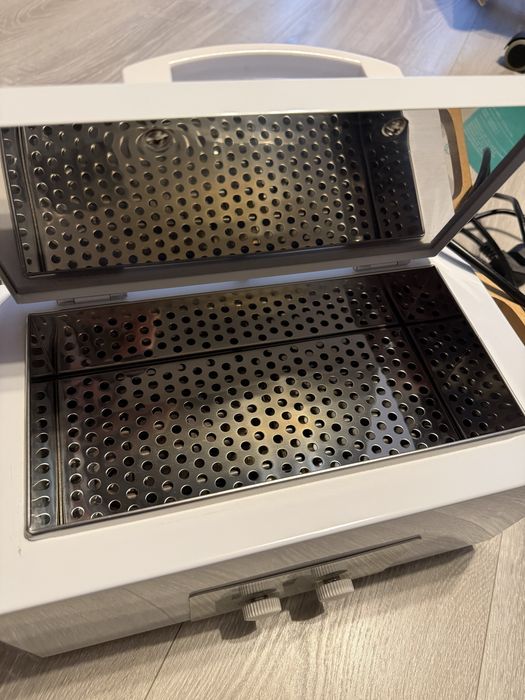 Sterylizator do narzędzi physa