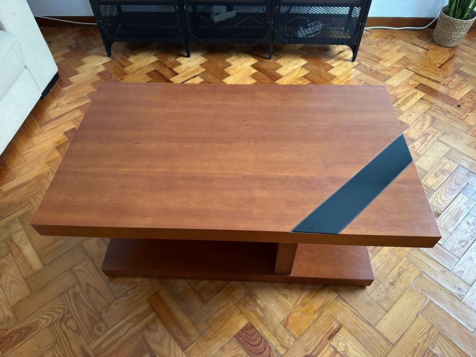 Mesa de sala madeira