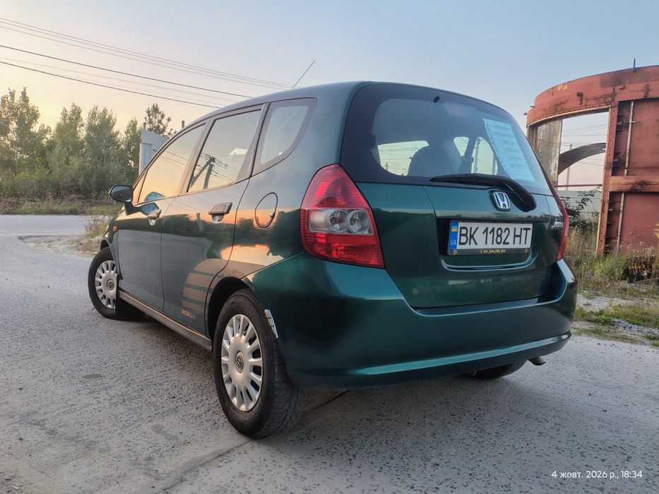Honda jazz 2002 рік 1.3 механіка