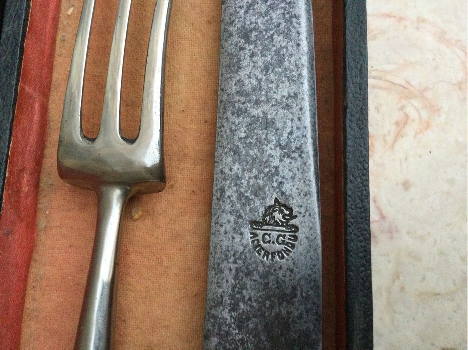 Trinchates talheres Nobres acabamentos Prata Séc XIX 32,5 cm