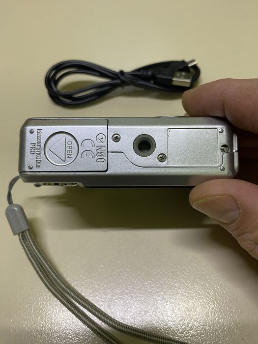 Фотоаппарат Sony DSC-S500