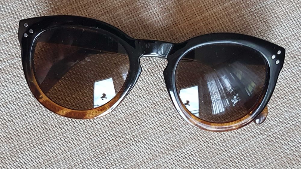 Okulary przeciwsłoneczne -jak nowy!