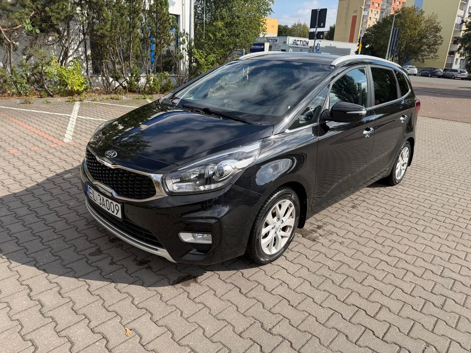 Kia Carens