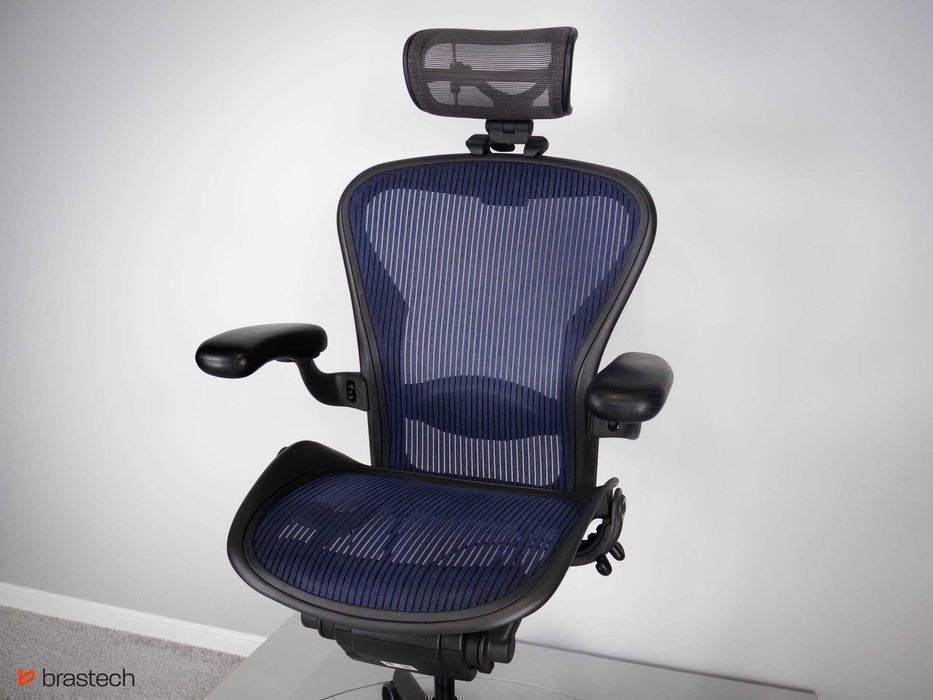 Fotel biurowy Herman Miller Aeron Classic B Niebieska Siatka Zagłówek DARMOWA DOSTAWA