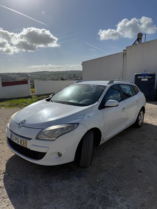 Renault Mégane SW 1.5 dCi 2012 – Económica | Revisão feita