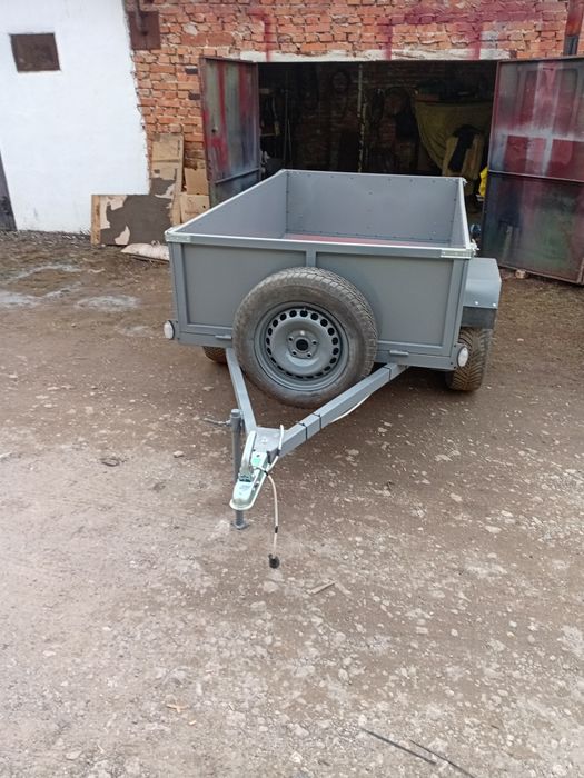 Легковий автопричіп