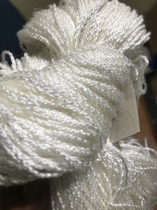 Meadas branco pérola “Astral” 100 gramas