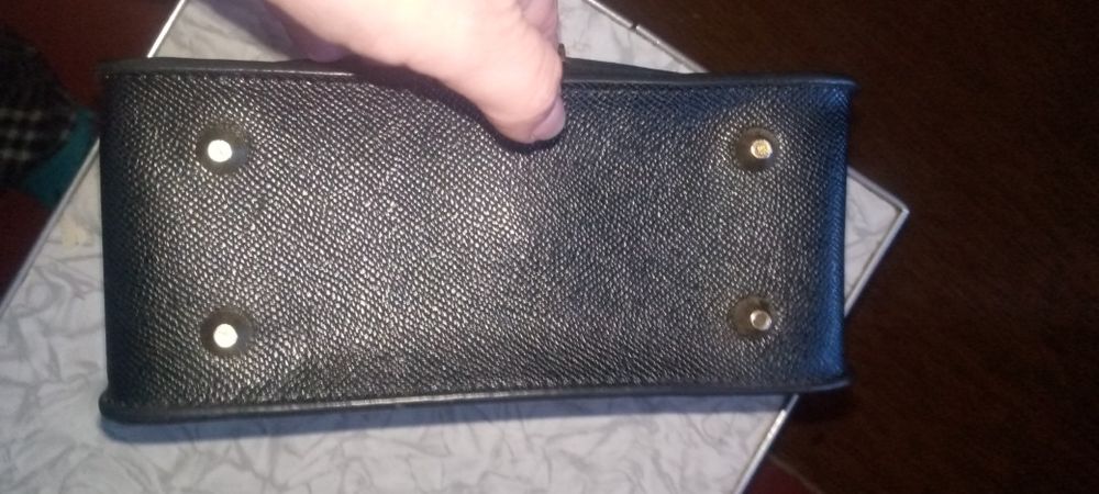 Сумка крос- боді FURLA.