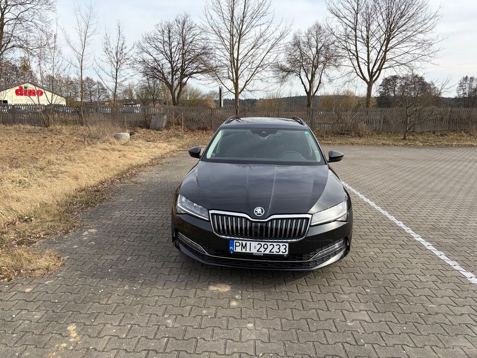 Skoda Superb SUPER STAN udokumentowany mały przebieg !!!