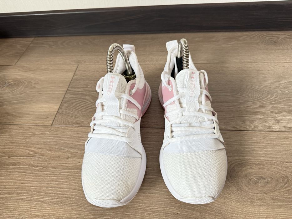 Кросівки Under Armour 39  розмір