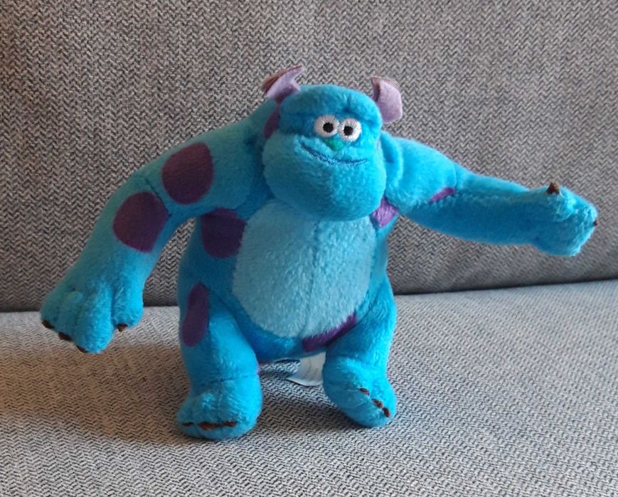 Boneco peluche James P. Sullivan Monsters e Companhia.