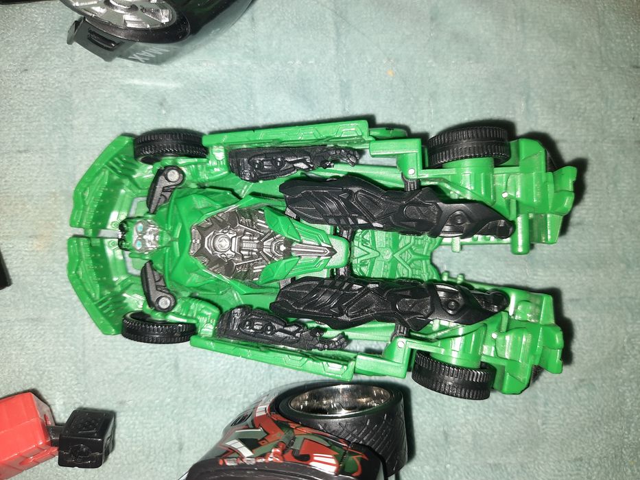 Transformersy zabawki