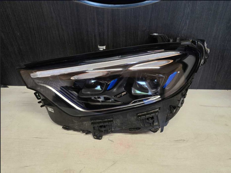 Фари передні Mercedes GLC X254 W254 Фара права або ліва EU USA разбор