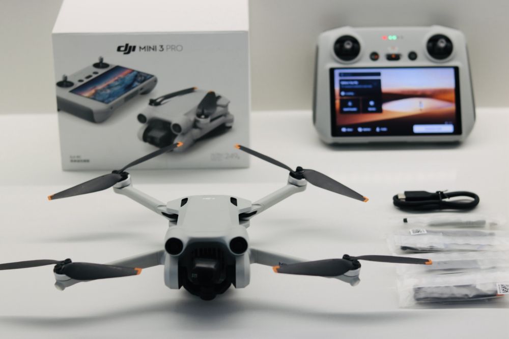 Drone DJI Mini 3 Pro | DJI RC | Sensor de obstáculos tridirecional