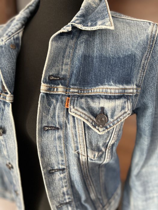 Levis orginal damska.