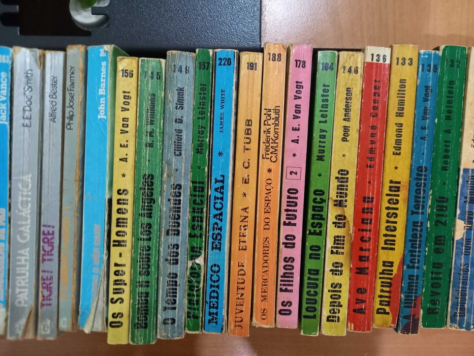 Colecção Argonauta, vários volumes, a partir de 3 eur