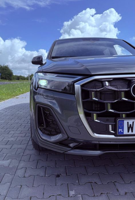 Audi Q7 CESJA LEASINGU – AUDI Q7 S line 45 TDI quattro 231 KM Tiptronic | 2024