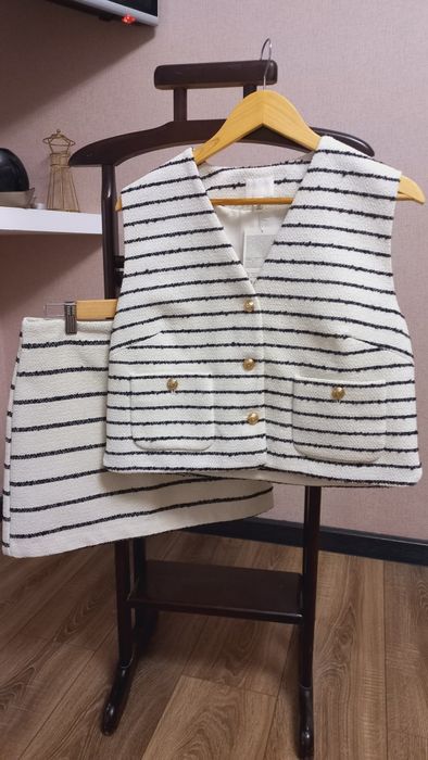 H&M новая  жилетка