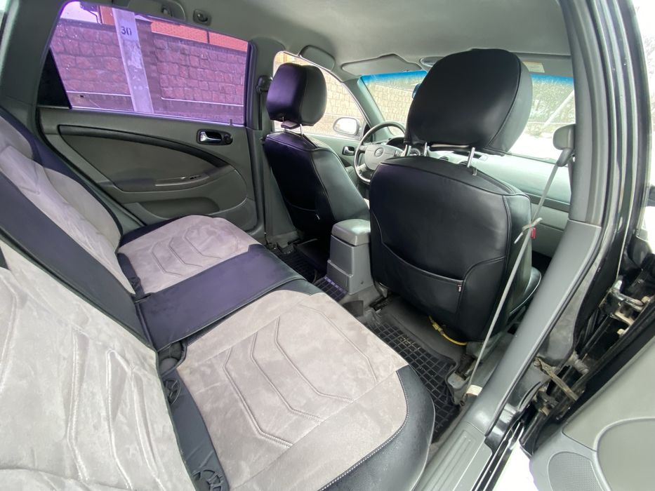 В гарному стані Chevrolet Lacetti  CDX 1.8 бензин/Газ-4 На Автоматі!