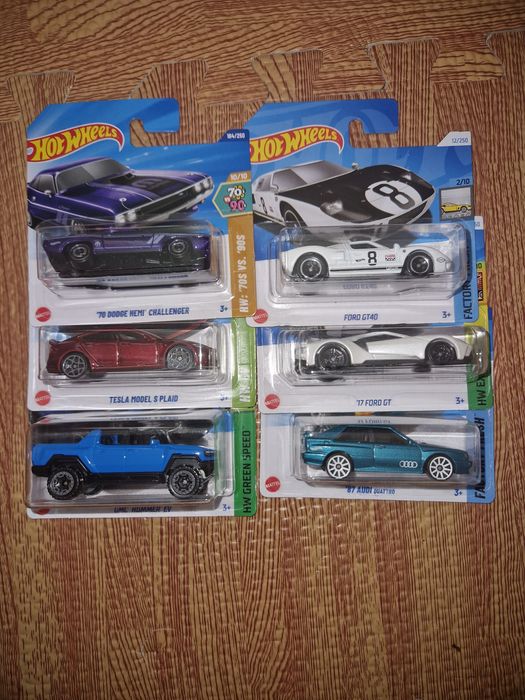 Продам Hot Wheels
