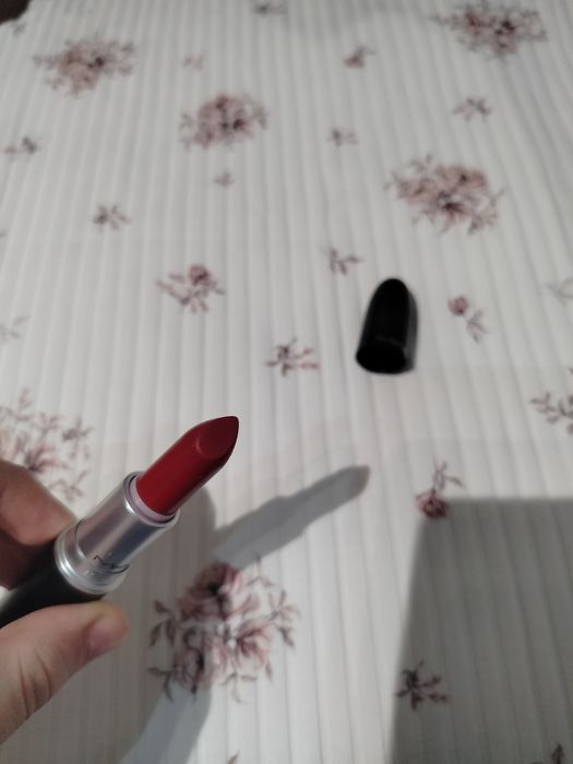 MAC Matte Russian Red