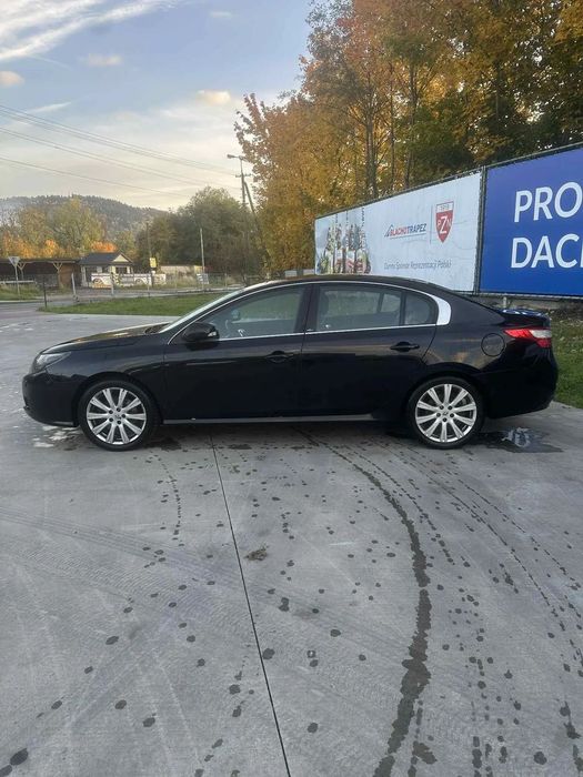 Renault Latitude Renault Latitude 3.0 V6 DCI Initiale Paris - 241 km