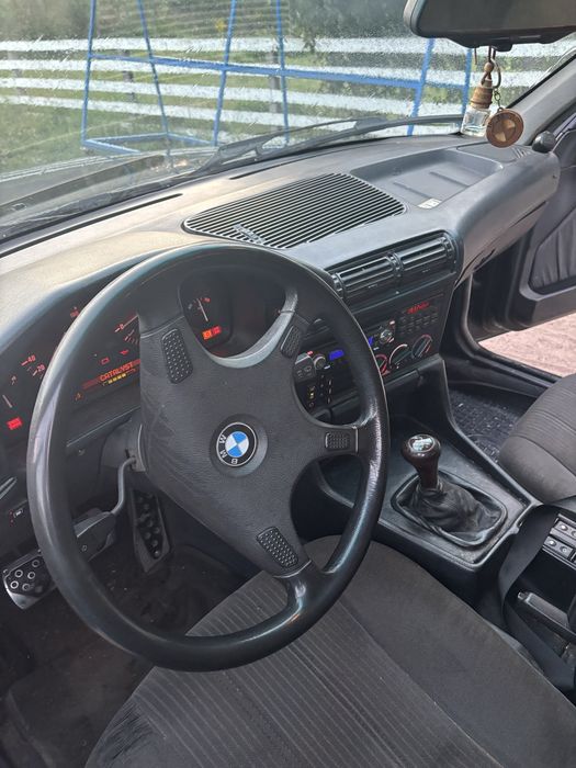Продам BMW Е 34