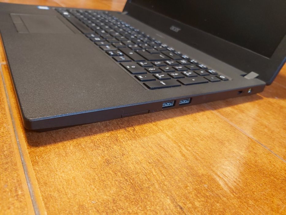 Portátil Acer Travelmate P2510 intel i5