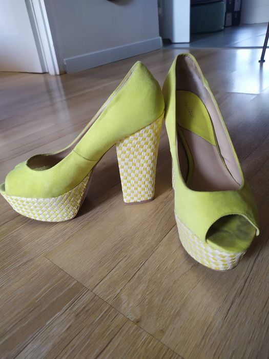 Buty na obcasie 39/40 Desiqual