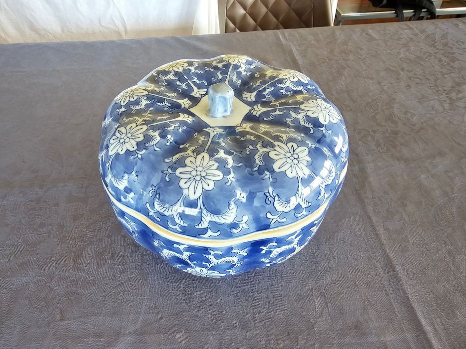 Terrina Azul Asiatica