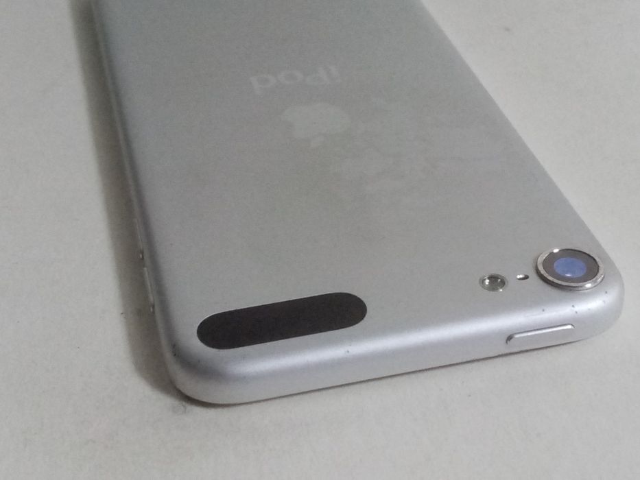 Apple IPod A1421 (64гб)