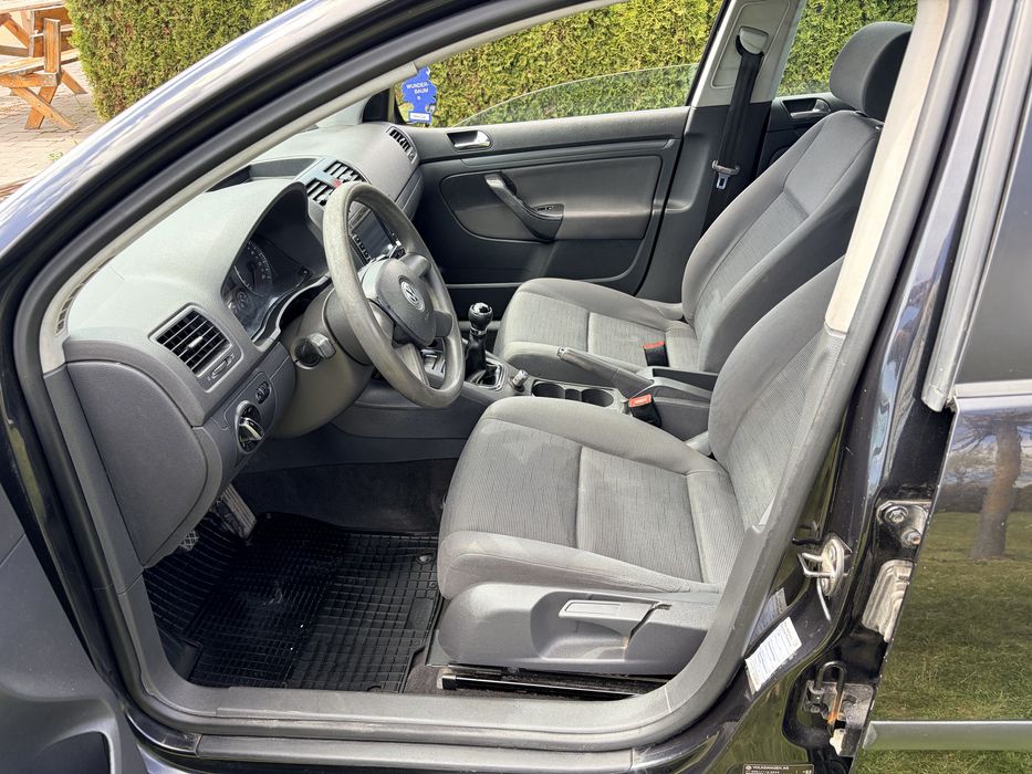 Volkswagen Golf V***1.9 TDi***W Dobrym Stanie **Klimatyzacja***5-D